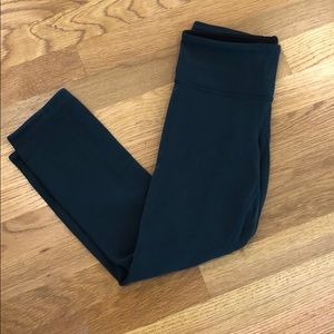Women’s Lululemon Wunder Under Crop